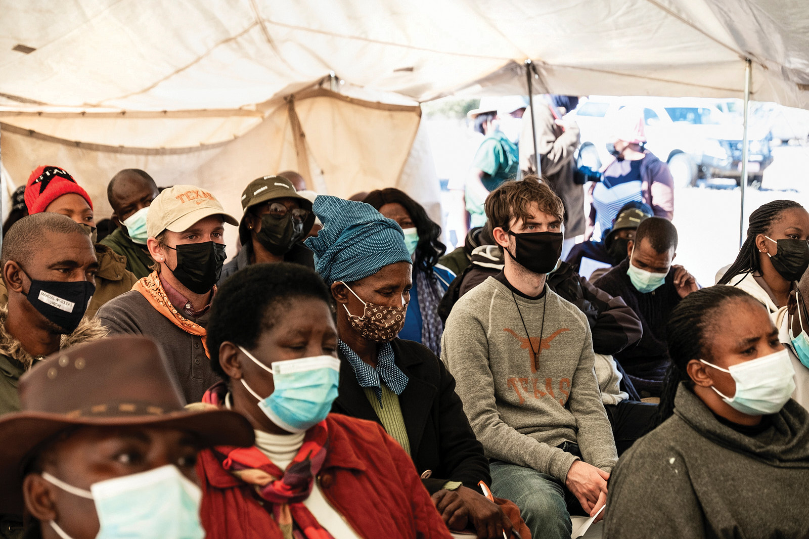 The audience listens as the Gazelle team presents to local stakeholders in Botswana.