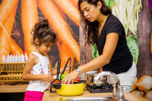 The Science of Teaching Science: A UT Austin-Thinkery Partnership is building better science education for kids and communities