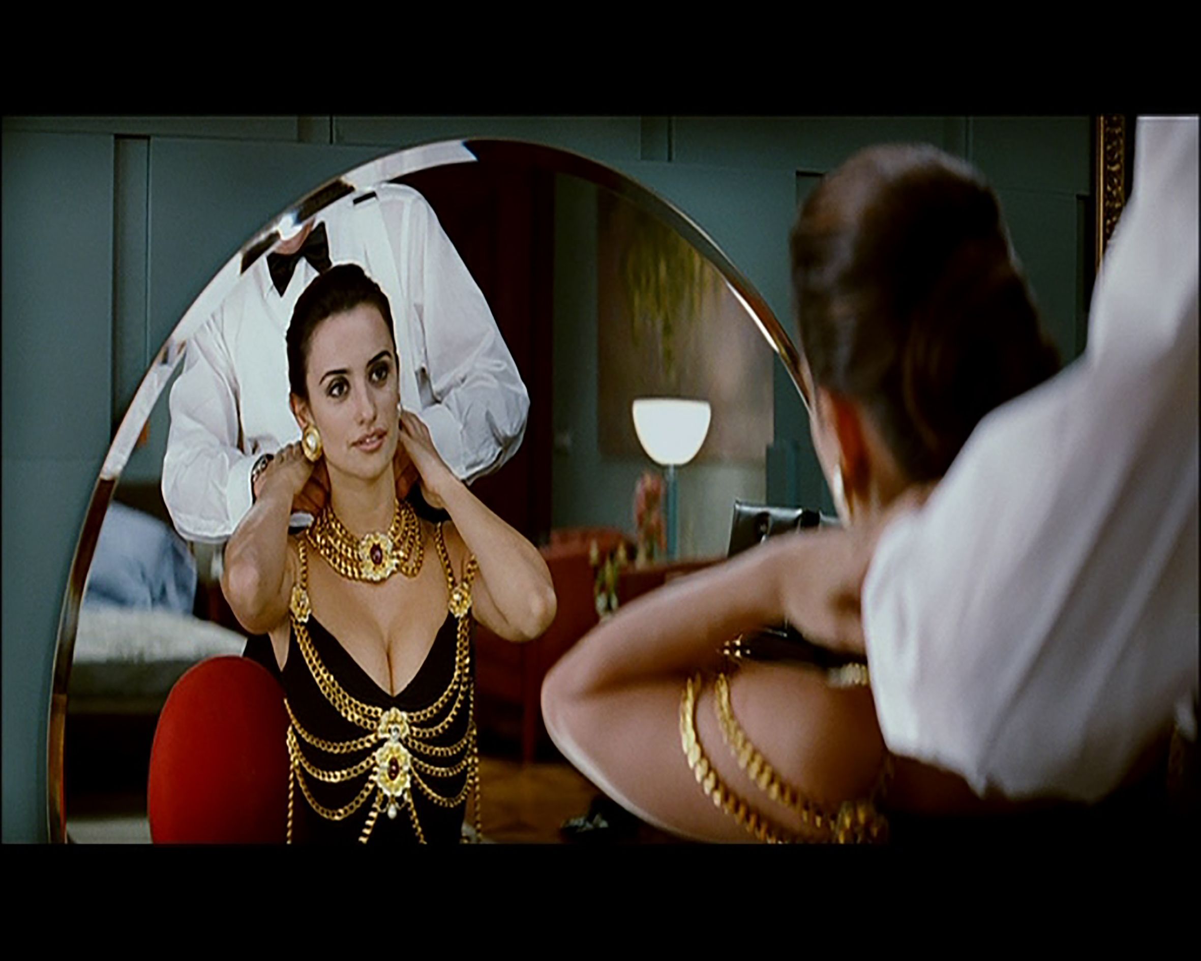 The Clothes Make the Manuscript